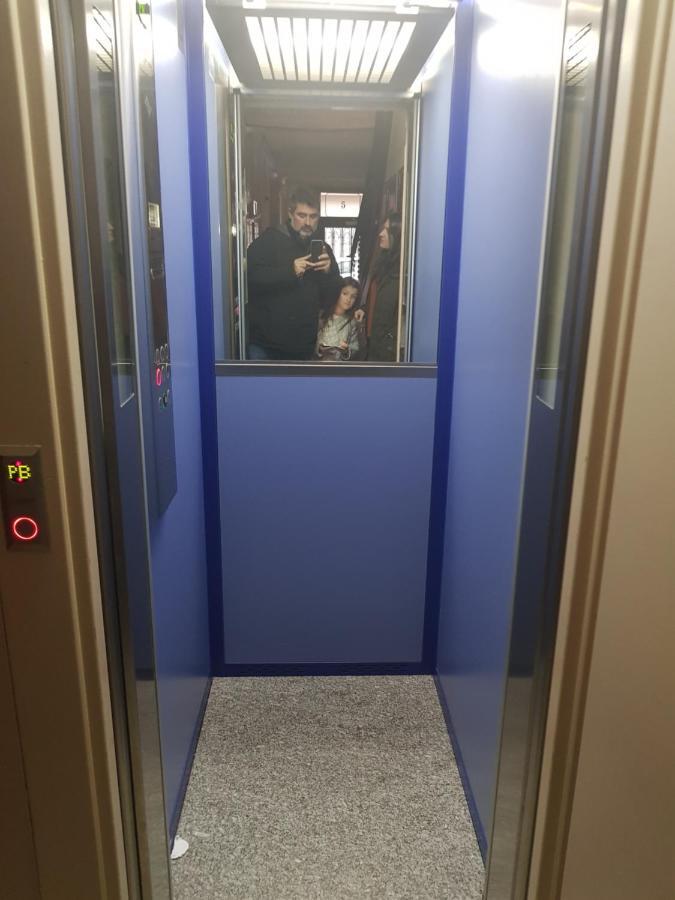 バルセロナPenthouse In Sagrada Familiaアパートメント エクステリア 写真